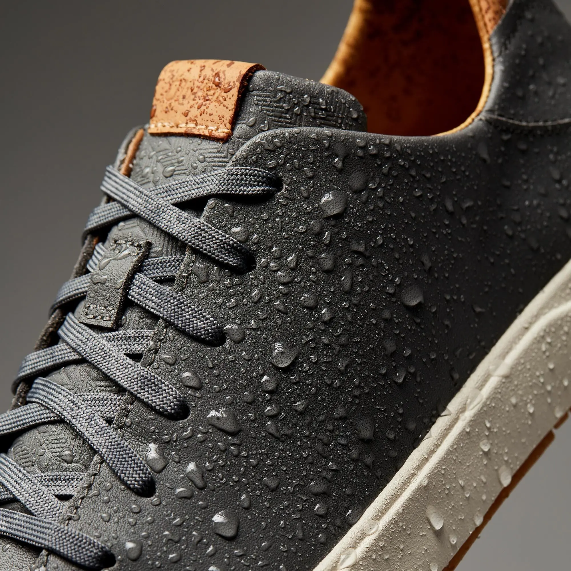 Lae'ahi L 'Ili Men's Leather Sneakers - Stone - Image 3