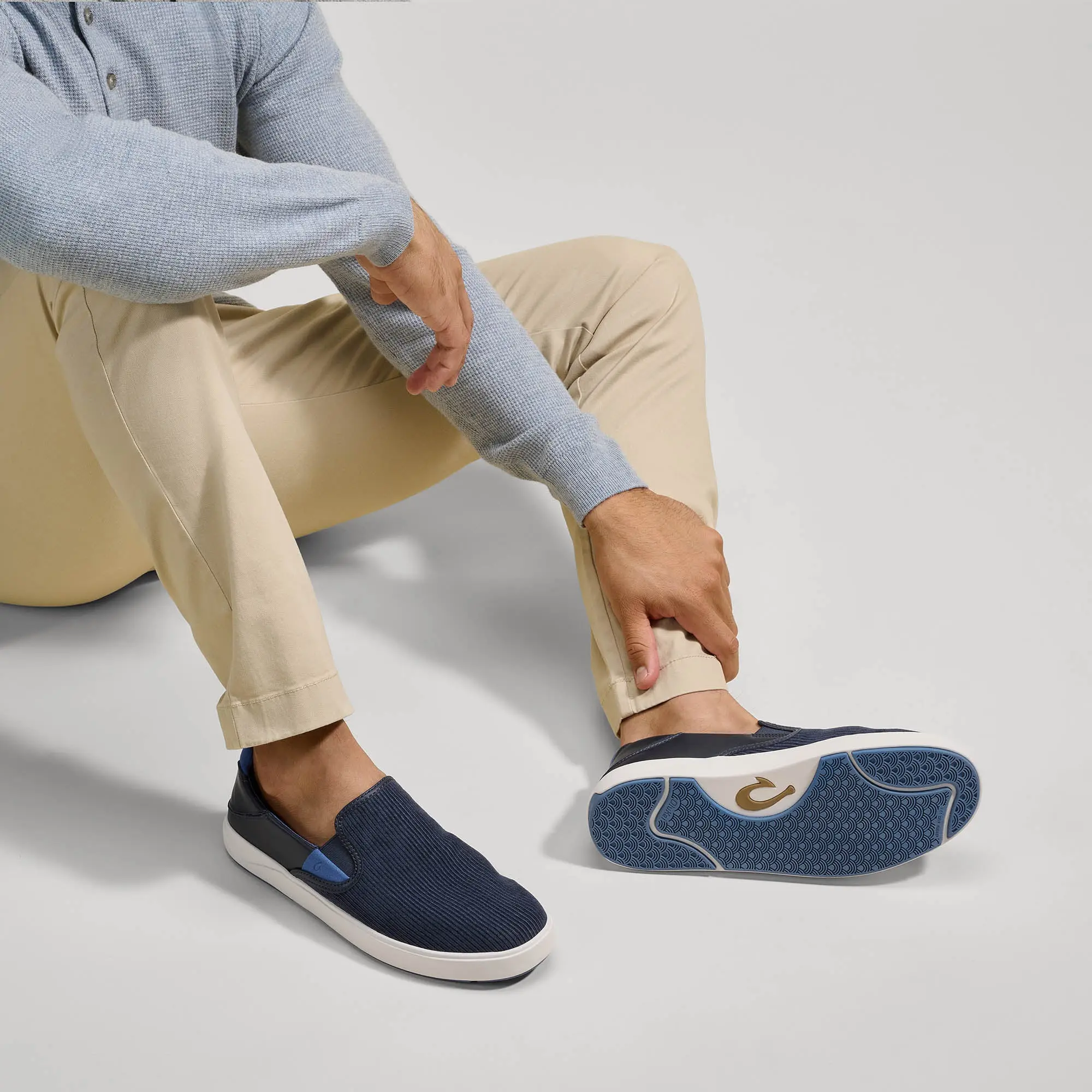 Lae'ahi Kapa Men's Slip-On's - Trench Blue / Channel Blue - Image 4