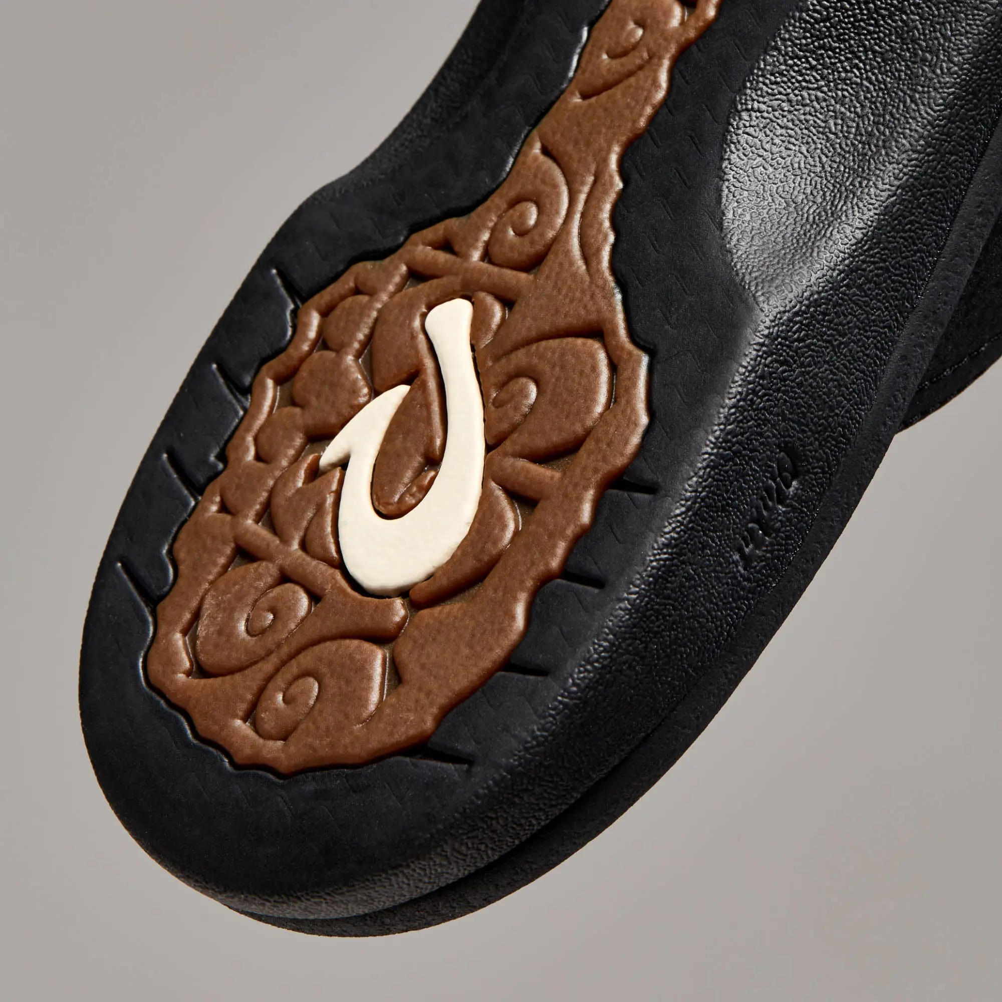 'Ohana Women's Best Selling Beach Sandals - Black - Image 8