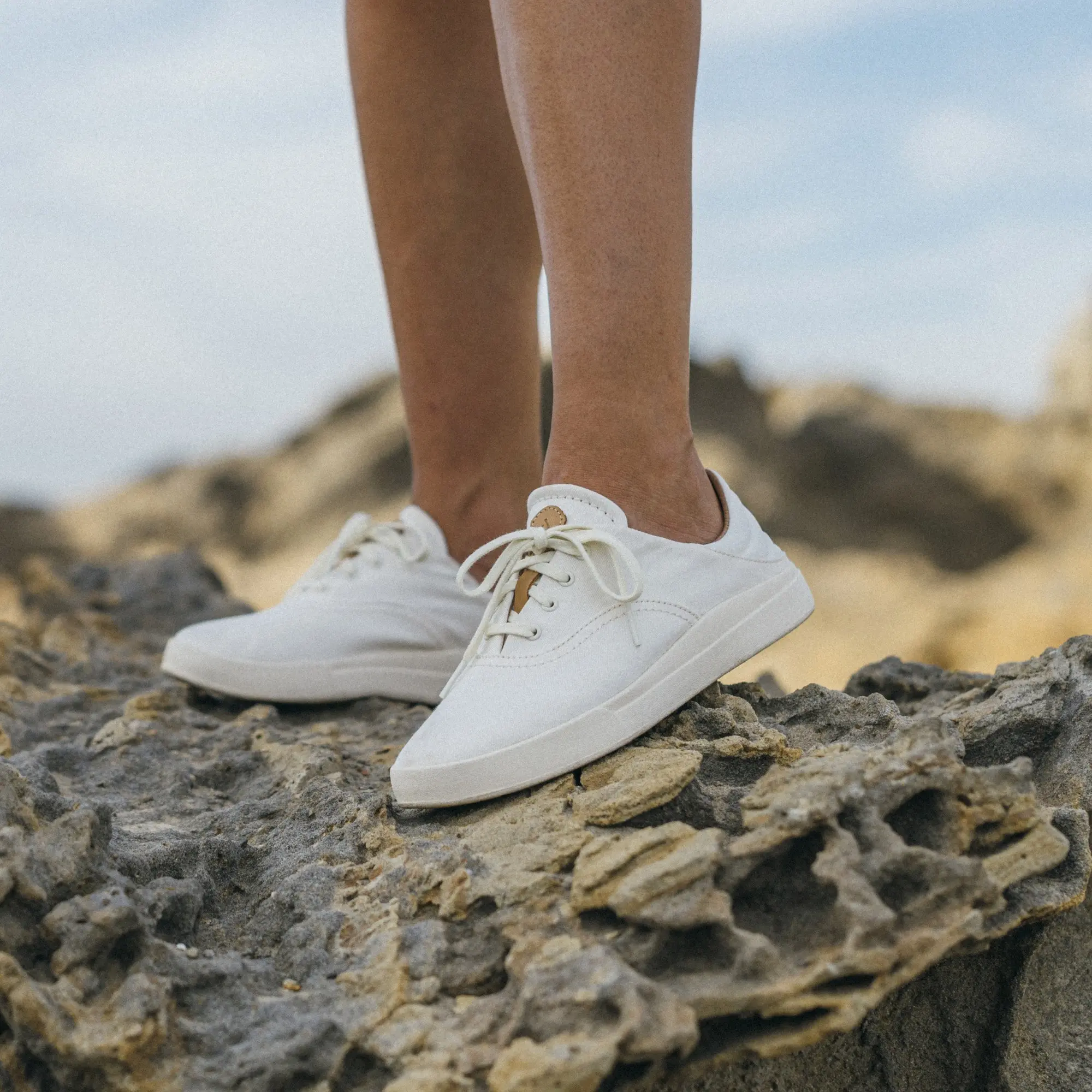 Kohu Women's Lightweight Canvas Sneakers - Off White - Image 5