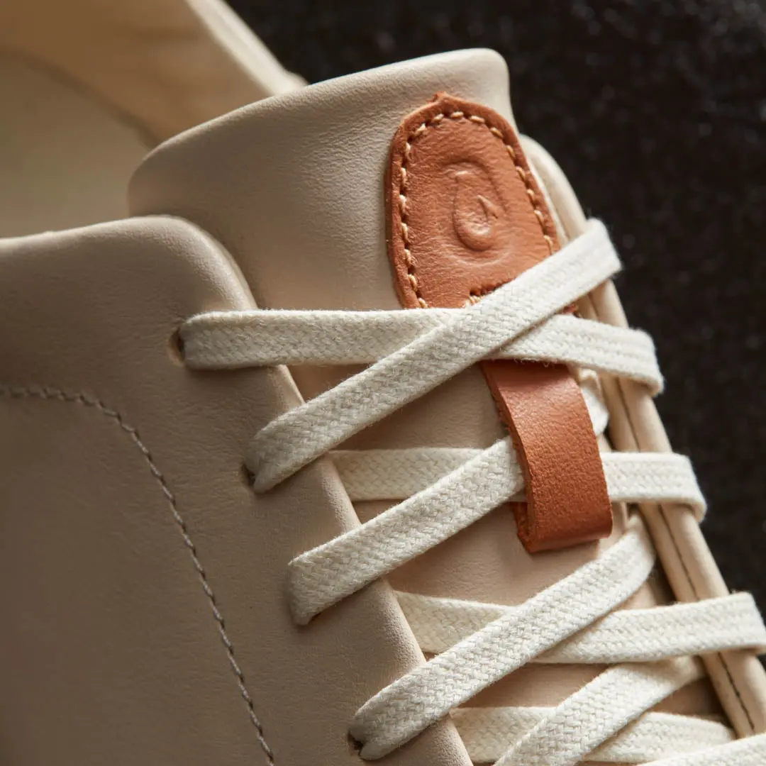 Pehuea L 'Ili Women's Leather Sneakers - Tapa - Image 3
