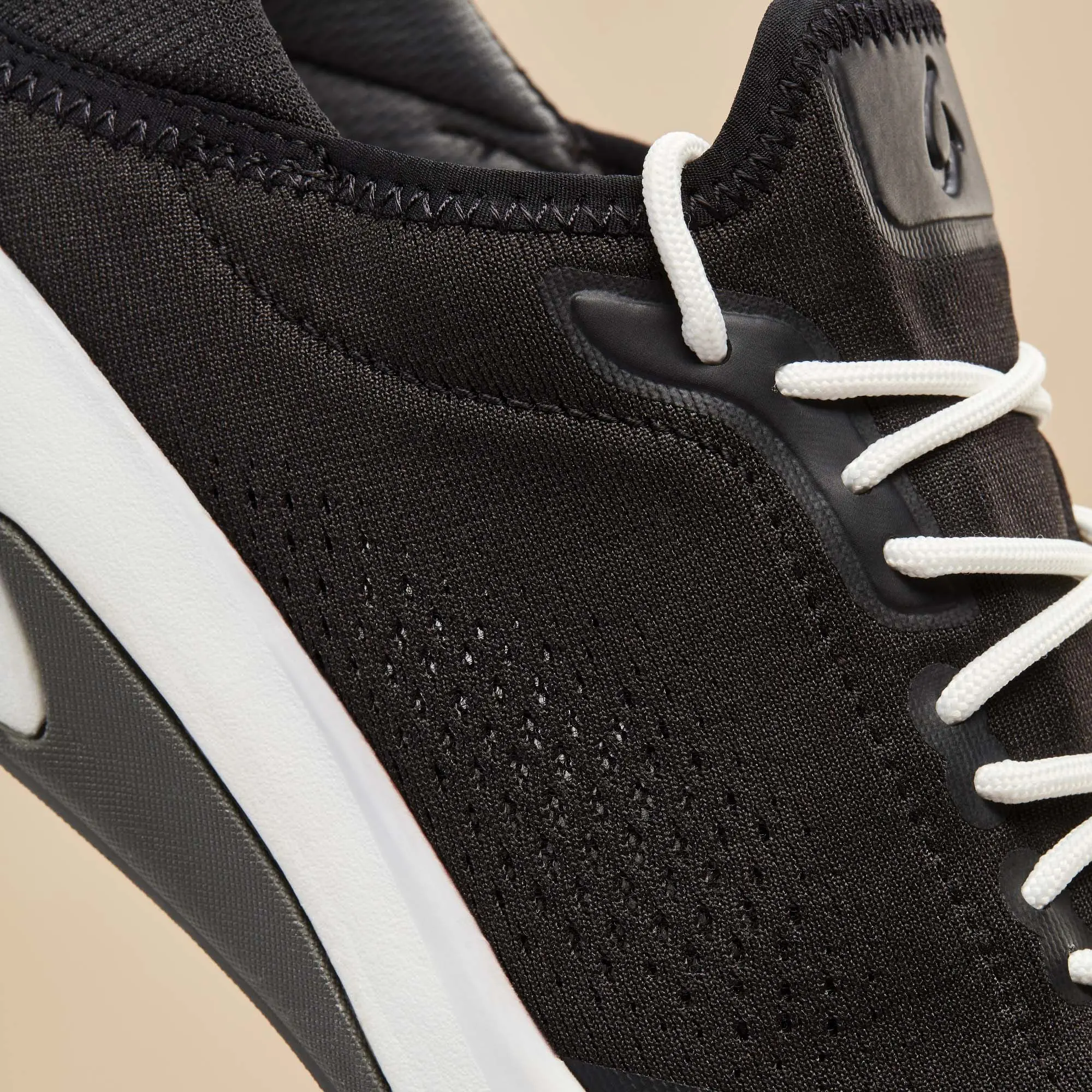 Ka holo Men's Athletic Trainer Shoes - Black - Image 3