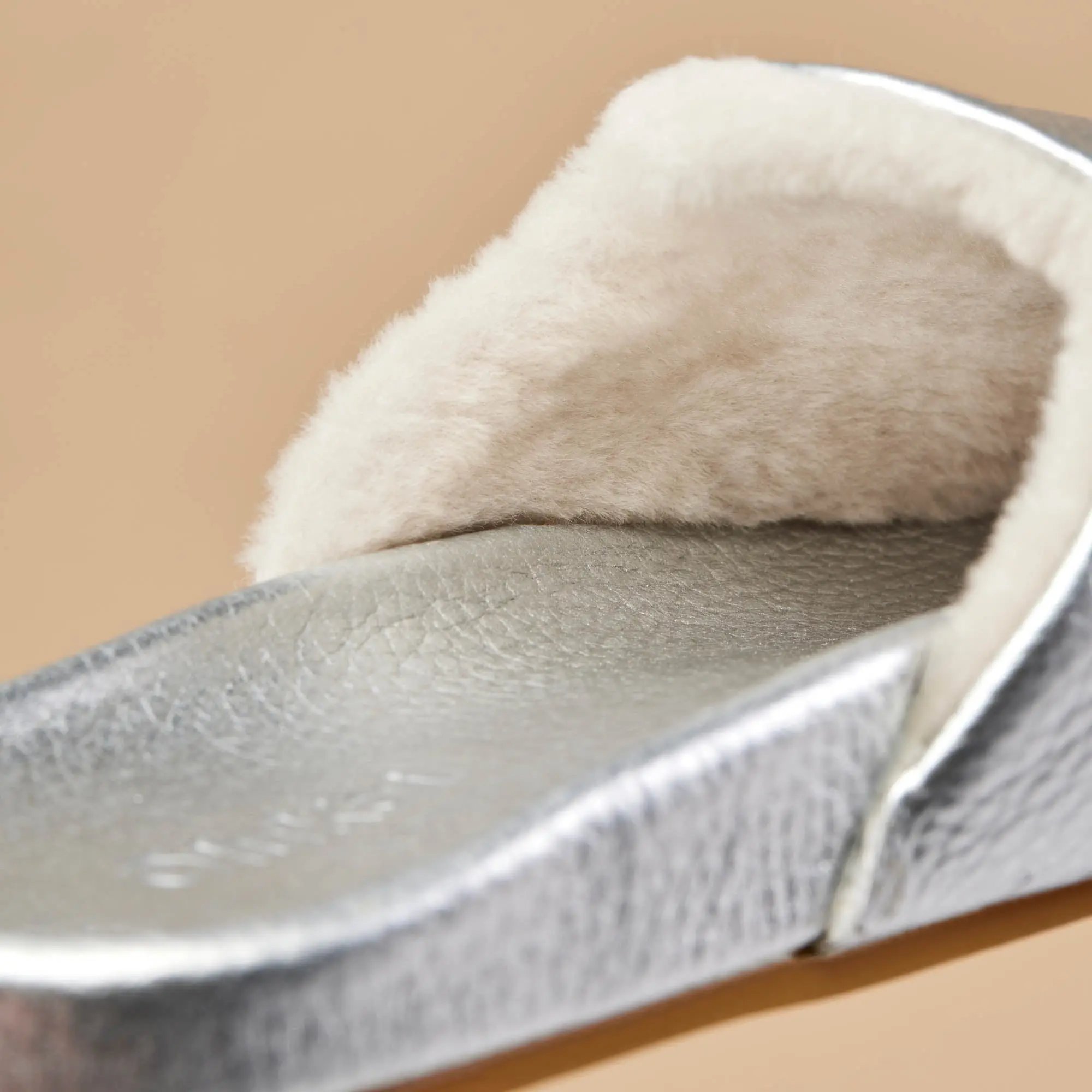 K nea Women's Leather Slipper Mules - Silver<br> C OluKai - Image 5