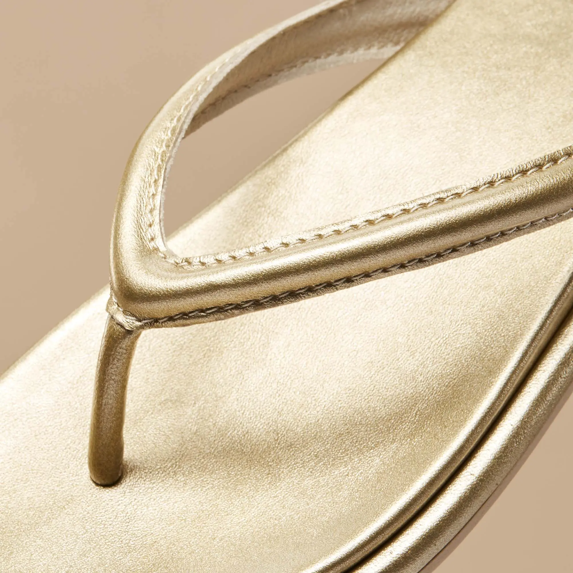 Tiare Women's Leather Beach Sandals - Bubbly - Image 4