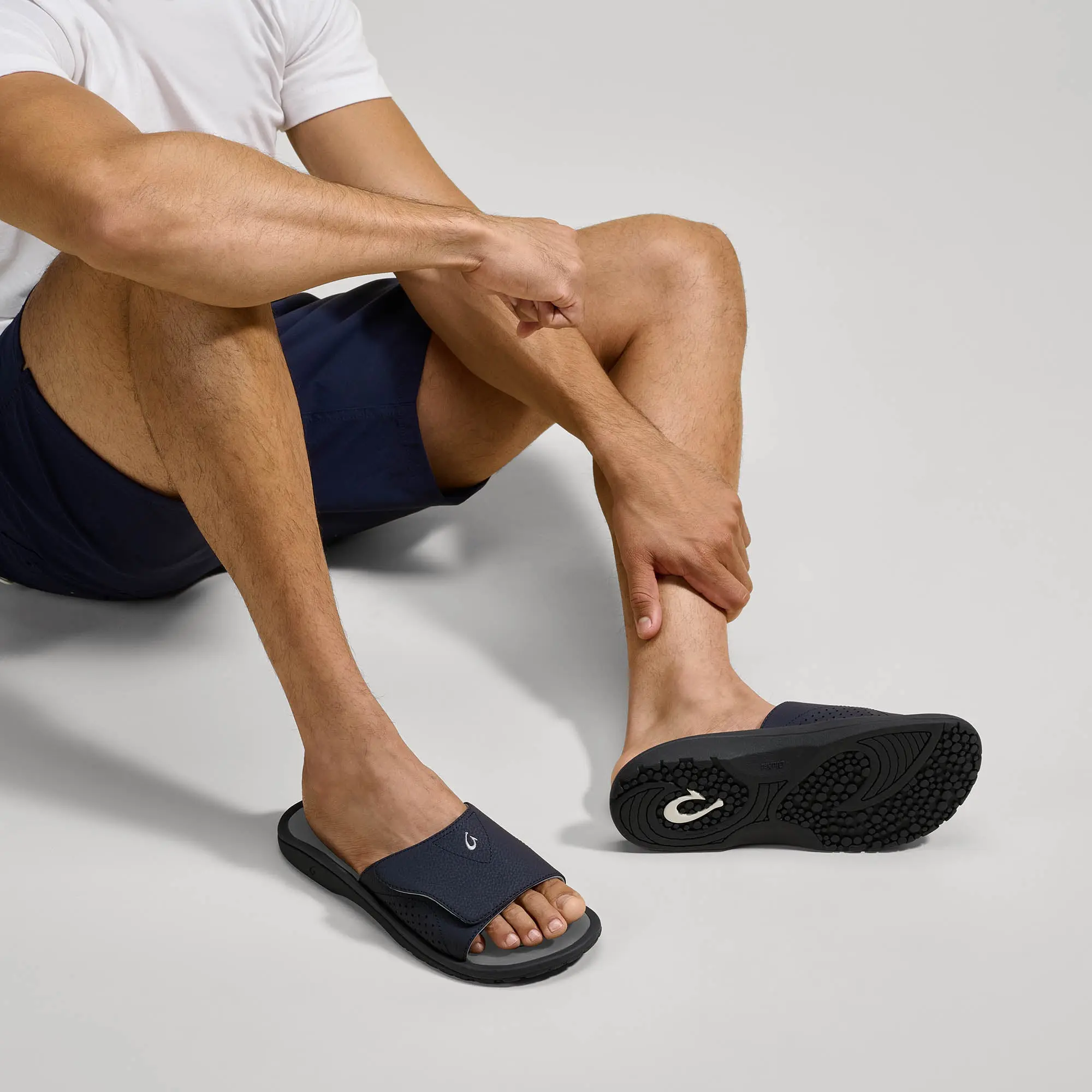 OluKai Nalu Slide - Trench Blue / Charcoal - Image 4