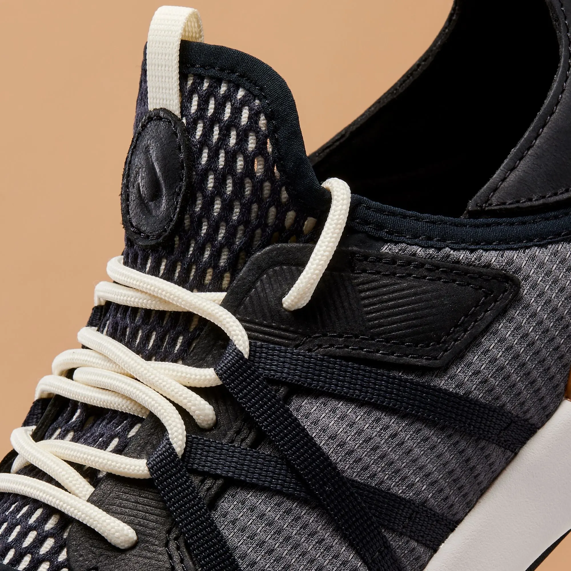 Mio L Men's Athletic Shoes - Rock / Natural - Image 3