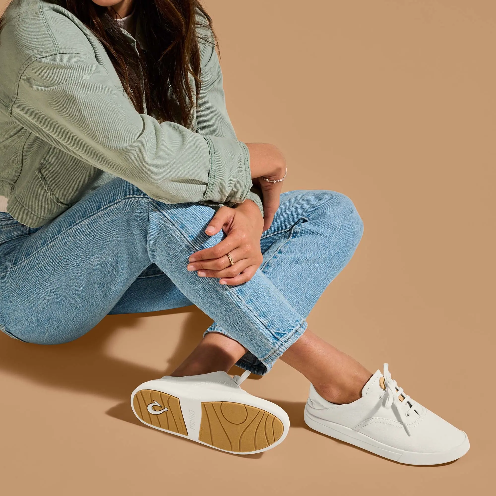Kohu Women's Lightweight Canvas Sneakers - Off White - Image 4