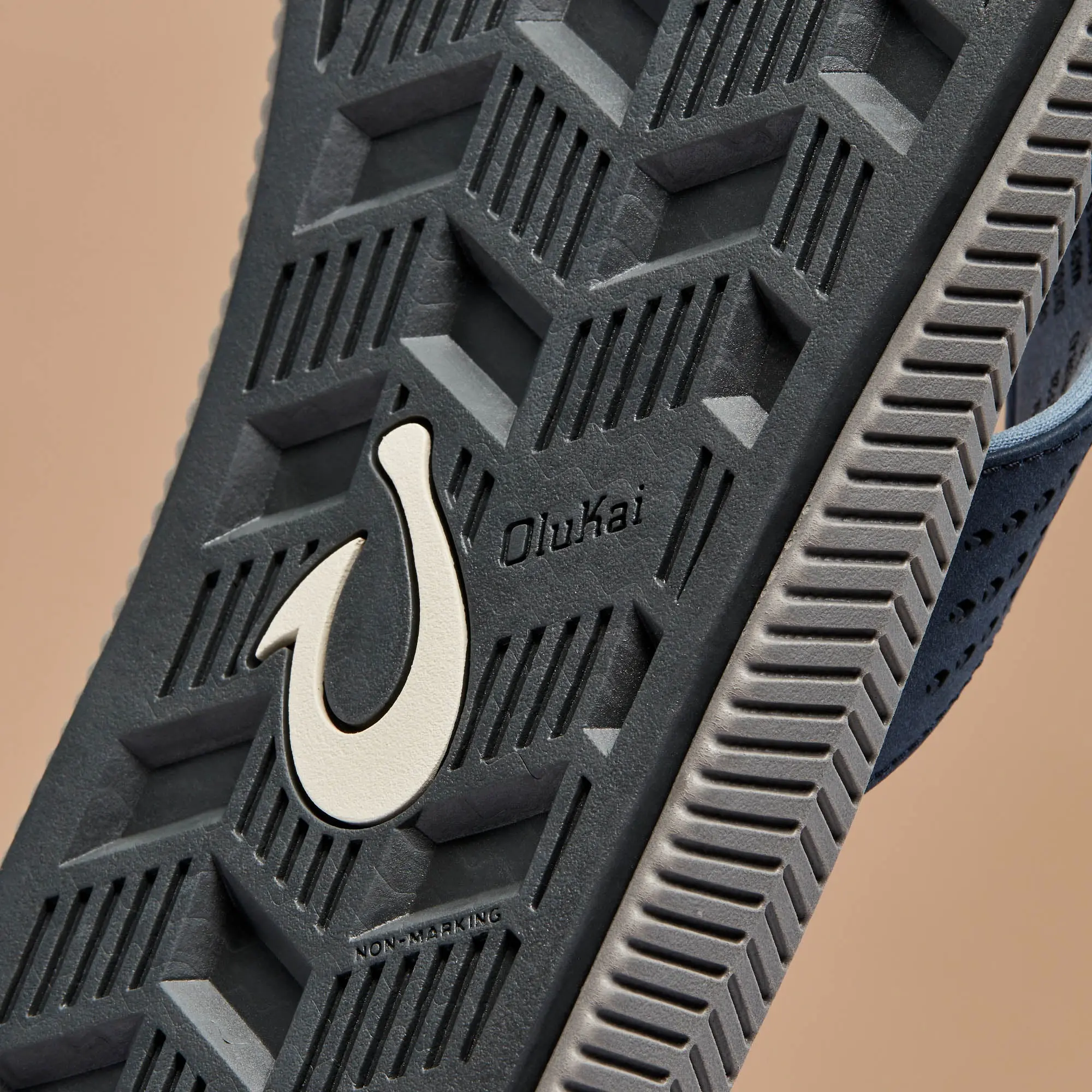 Ulele Men's Beach Sandals - Blue Depth / Charcoal - Image 9