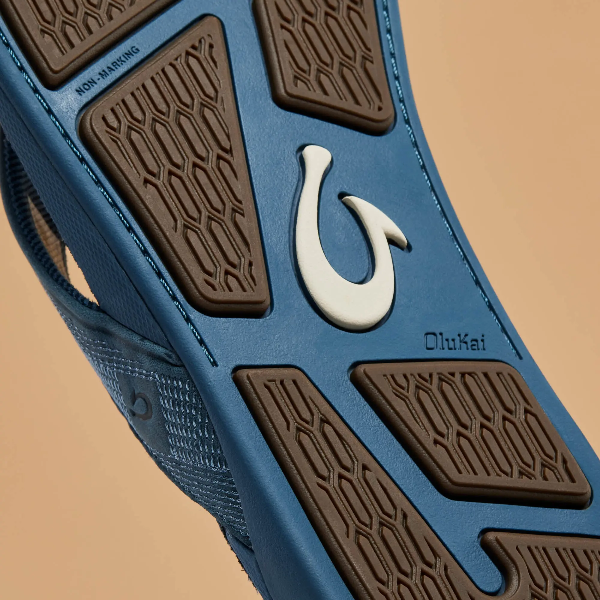 Tuahine Men's Waterproof Leather Beach Sandals - Lagoon - Image 9