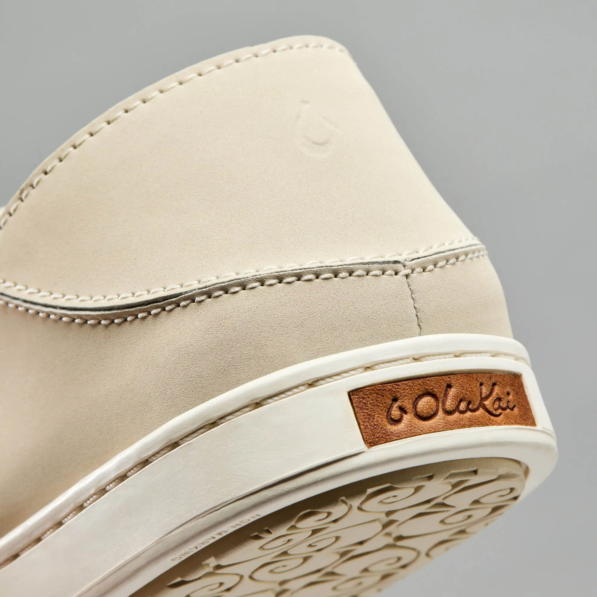 Pehuea Women's Breathable Slip-On Sneakers - Tapa - Image 9